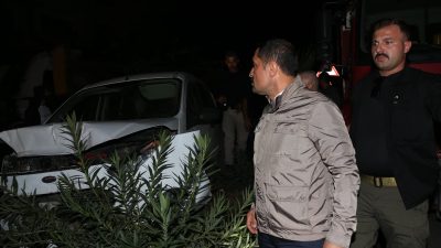 Hatay’ın Defne ilçesinde hafriyat kamyonunun 9 araca çarptığı kazada 5