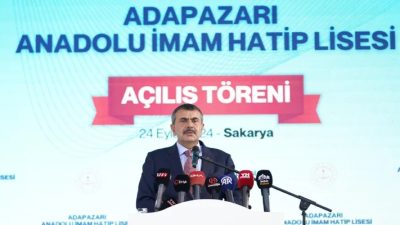 Milli Eğitim Bakanı Yusuf Tekin, Adapazarı Anadolu İmam Hatip Lisesi’nin