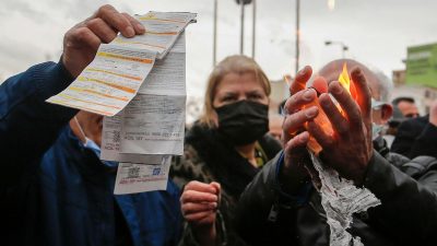 Enerji ve Tabii Kaynaklar Bakanı Alparslan Bayraktar, enerji sektöründe tüketime