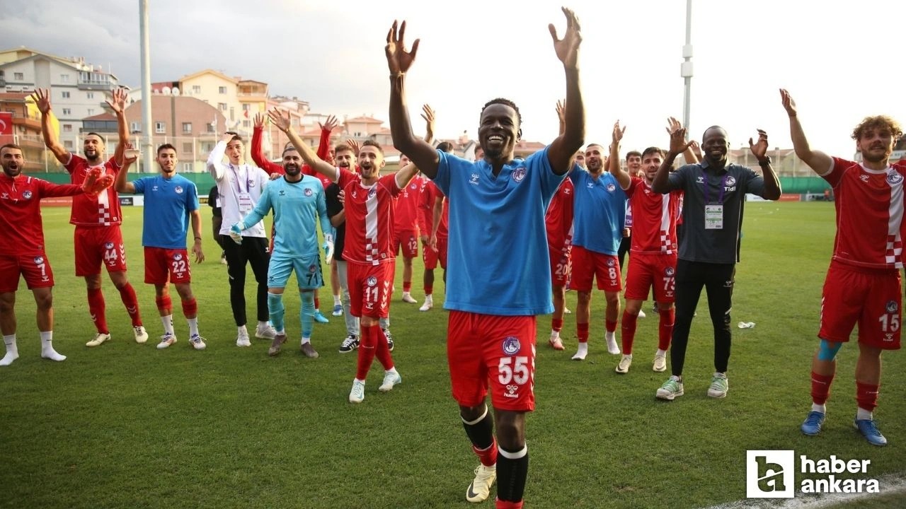 36 Yaşındaki Diouf 2 maçta 2 gol attı