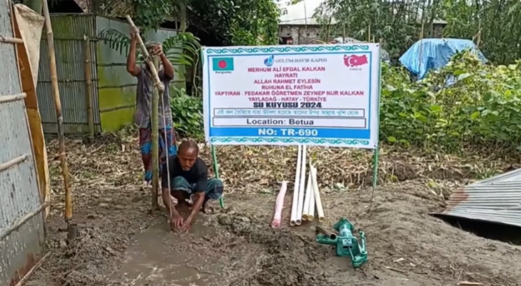 Eski Başkanın Damadı Adına Bangladeş’te Su Kuyusu