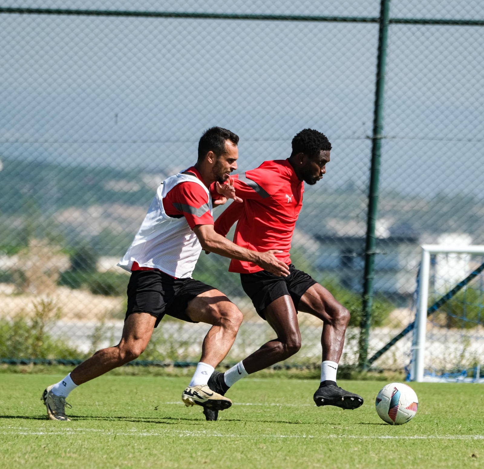 Hatayspor Bay Geçiyor Ama Çalışmalara Ara Vermiyor