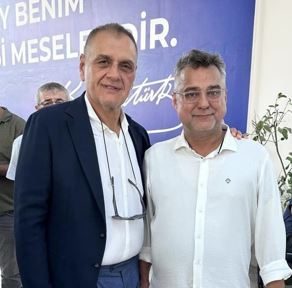 Hatay Kent Konseyi başkanlığına seçilen Mehmet Ali Yapar’ı seçim sonrası