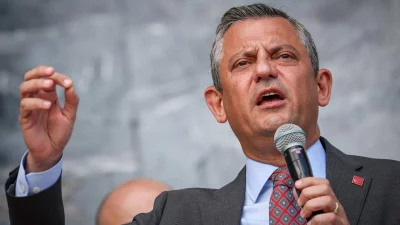 CHP Genel Başkanı Özgür Özel, yurt genelindeki teşkilat ve belediye