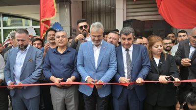 Hatay Büyükşehir Belediyesi (HBB) Başkanı Mehmet Öntürk, AK Parti Samandağ