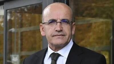 Hazine ve Maliye Bakanı Mehmet Şimşek, AKP’li milletvekillerine yaptığı sunumda