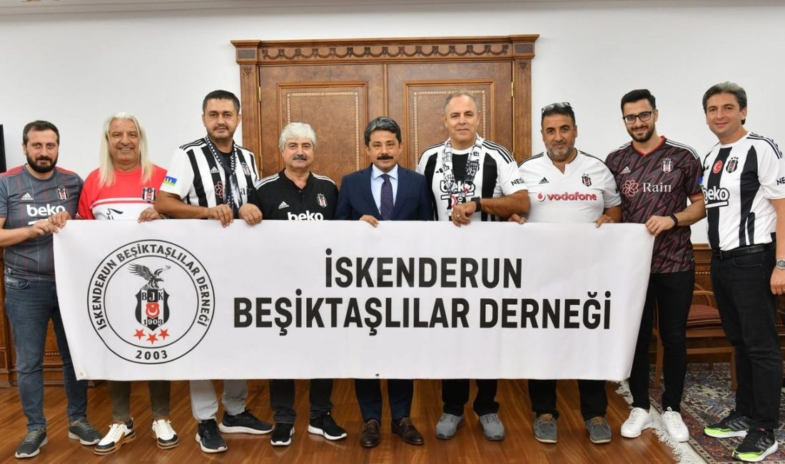 İskenderun Beşiktaşlılar Derneği yönetimi,