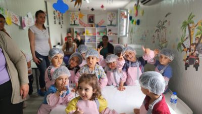 Samandağ ilçesinde, Halk Eğitim Merkezi’nde kurulan çocuk gelişim ve etkinlik