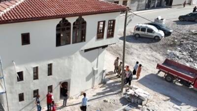 Hatay Valisi Mustafa Masatlı, şehrin tarihi simgelerinden biri olan ve
