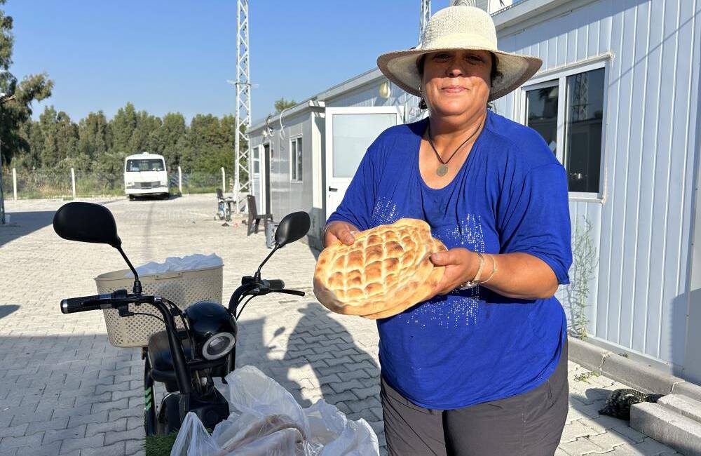 Hatay’da yaşayan Münevver Özkoç,