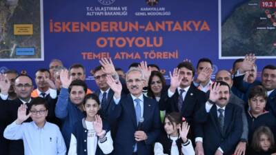 Cumhurbaşkanı Recep Tayyip Erdoğan’ın katılımıyla temeli atılan İskenderun-Antakya Otoyolu, Hatay’ın