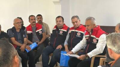 Tarım ve Orman İl Müdürlüğü, Zülüflühan Mahallesi'nde düzenlediği Cuma toplantısında