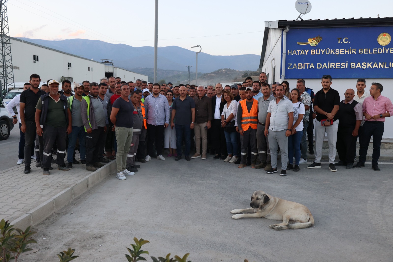 Öntürk’ün A takımı sahaya indi