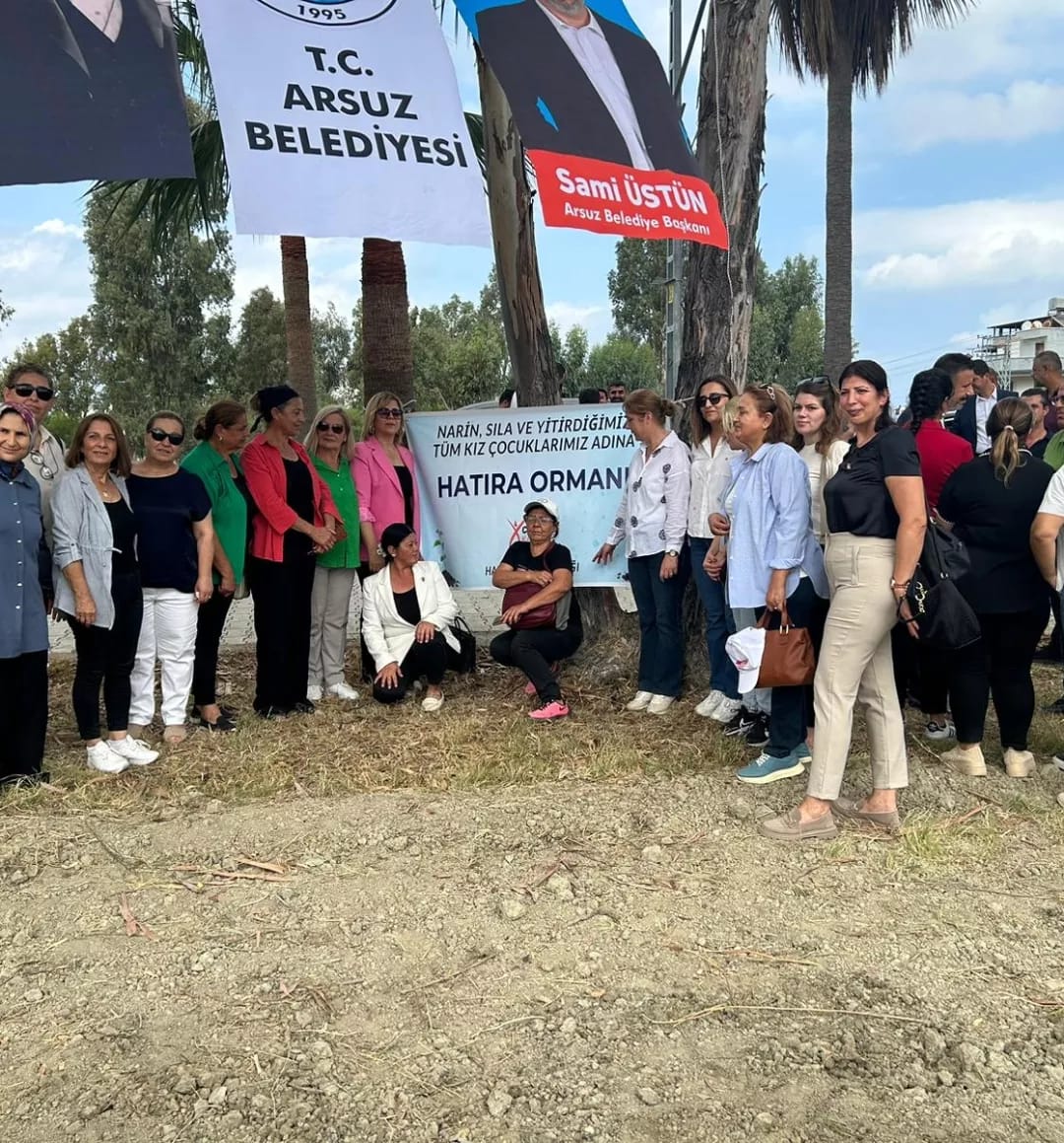 Hatay CHP İl Kadın Kolları, Dünya Kız Çocukları Günü’nde Fidan Dikti