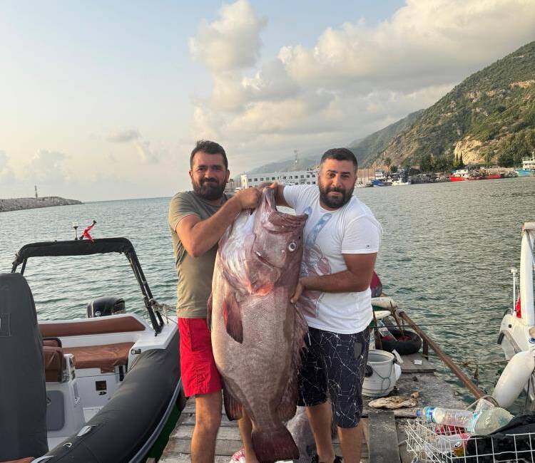   Hatay’da balık avlamak