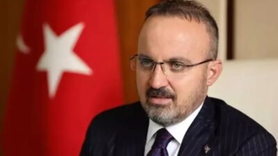 Bülent Turan, Türk siyasetinde önemli bir figür olarak öne çıkıyor.