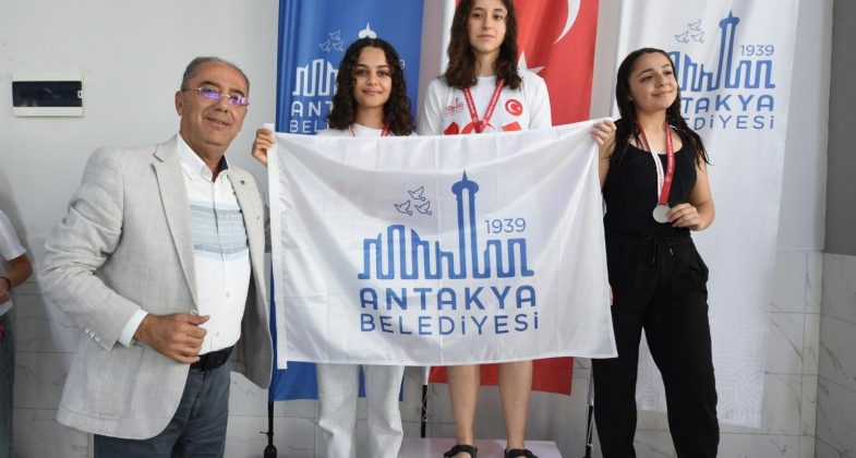 Antakya Belediyesi’nin Cumhuriyet Bayramı'na