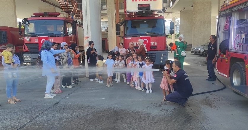 İtfaiye, anaokulu öğrencilerine eğitim verildi