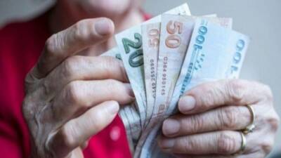 Emekliler, maaşlarına yapılacak iyileştirmelerle ilgili gelişmeleri yakından takip ediyor. 2025
