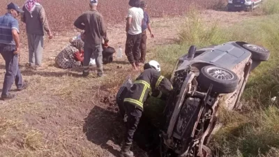 Kırıkhan’da devrilen otomobildeki 4 kişi yaralandı, durumları iyi. Hatay’da şarampole
