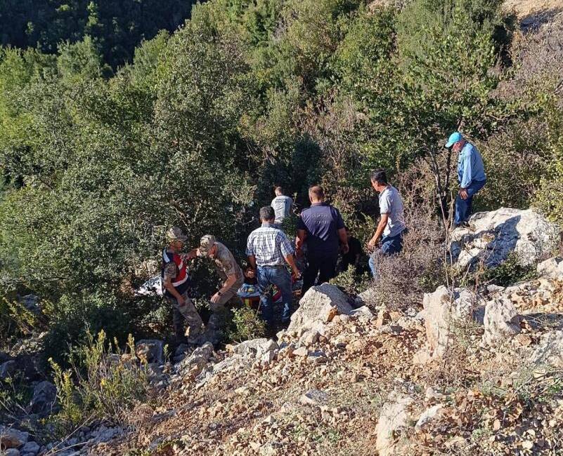 Hatay’ın Yayladağı ilçesinde uçuruma