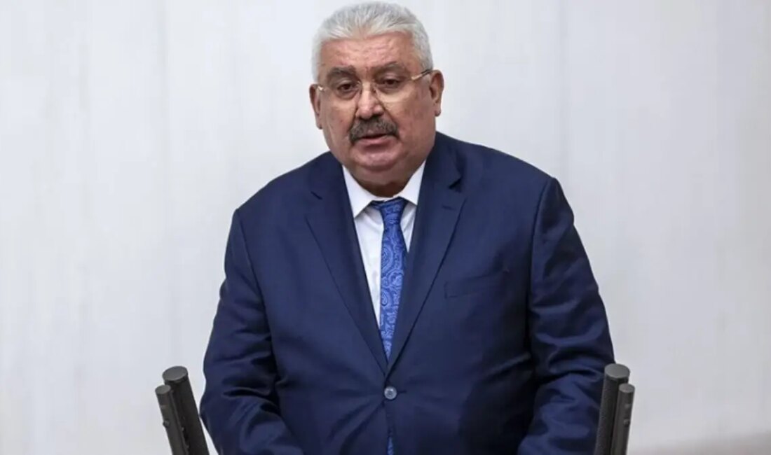 Semih Yalçın Kimdir? Semih Yalçın Nereli ve Kaç Yaşında? Semih Yalçın, MHP Genel Başkan Yardımcısı olarak siyasi kariyerinde önemli