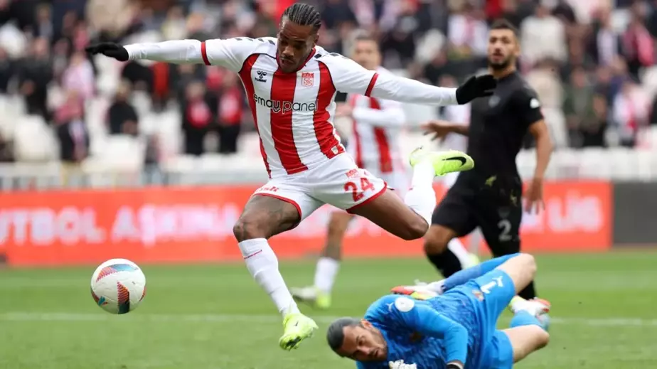 Hatayspor’un 3-2 yenildiği Sivasspor