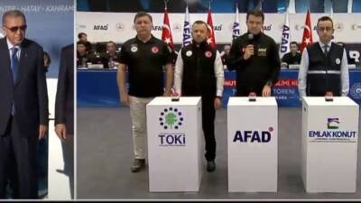 Cumhurbaşkanı Recep Tayyip Erdoğan deprem bölgesinde 130 bin deprem TOKİ
