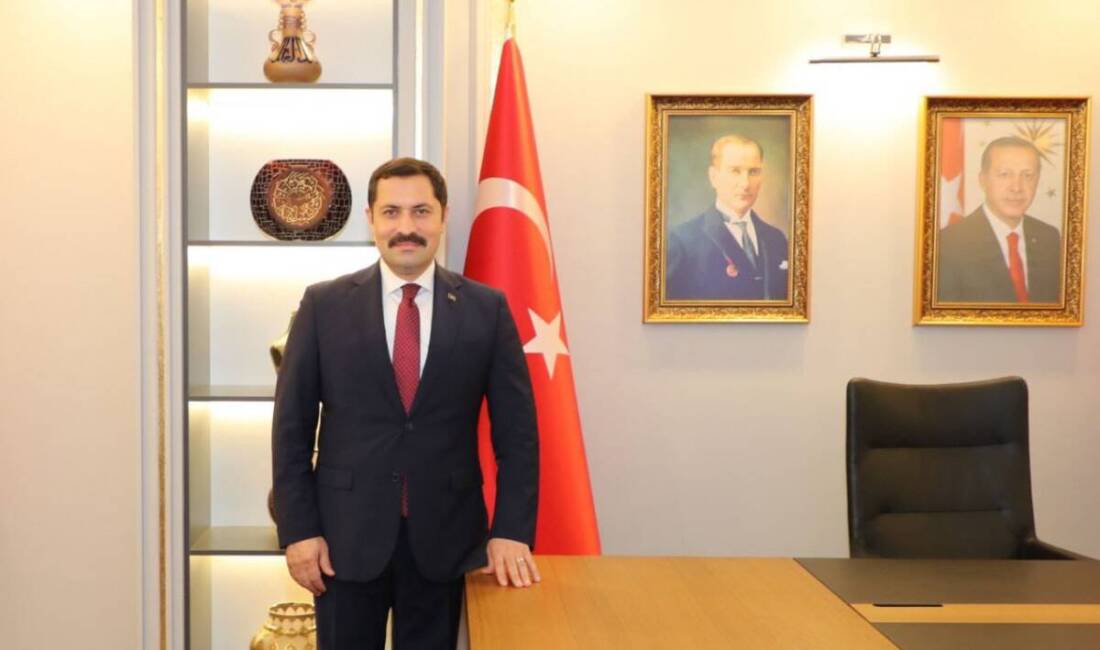  Hatay Valisi Mustafa Masatlı,