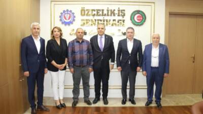 Hatay CHP Milletvekilleri, yaklaşık 2 aydan beri grevde olan Yolbulan