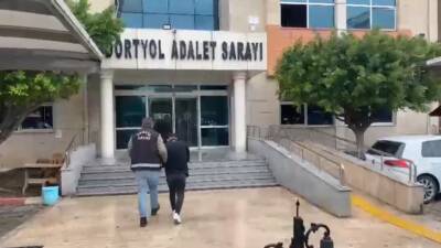 Hatay Emniyet Müdürlüğü ekipleri, aranan şahısların yakalanmasına yönelik yürüttükleri çalışmalar
