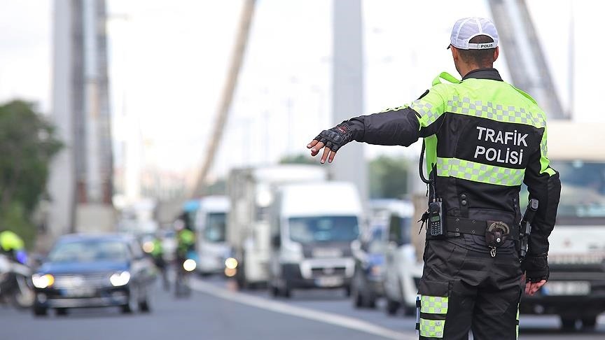 Trafik Cezalarına %44 Zam: 2025’te Hangi Cezalar Ne Kadar Olacak?