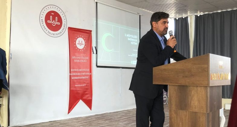 Hatay İl Müftülüğü’nden Bağımlılıkla Mücadele Seminerleri