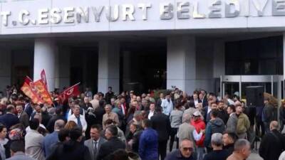 Cumhuriyet Halk Partisi (CHP), kayyım atanan Esenyurt Belediyesi’nde 17 Kasım’a