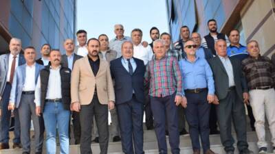 Hatay Büyükşehir Belediyesi, İskenderun ilçesindeki muhtarlarla gerçekleştirdiği istişare toplantısında, mahallelerin