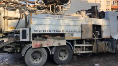 Kışlasaray Mahallesi Muhtarı Ali Leyla, mahallede devam eden yıkım ve