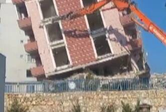 Kahramanmaraş merkezli depremlerde ağır hasar gören Hatay’da, mahkeme süreci tamamlanan