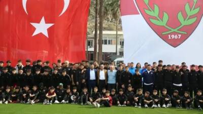 Atakaş Hatayspor Kulüp Başkanı Levent Mıstıkoğlu, takımın genel performansının iyi