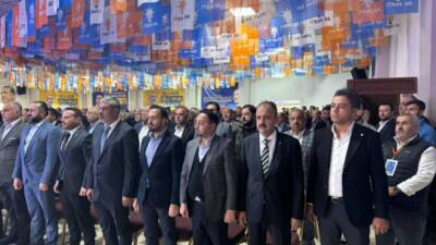 AKP Yayladağı İlçe 8. Olağan Kongresi'nde, Mehmet Mansur Bilgili'nin yerine