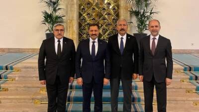 Hatay Valisi Mustafa Masatlı, Ankara'da yaptığı ziyaret sırasında AKP'li üç