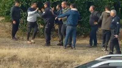 Erzin'de bir narenciye üreticisinin aynı mahsulü iki tüccara birden satması,