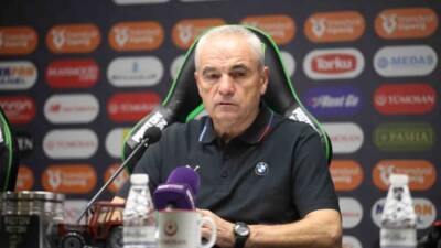 Konyaspor ve Hatayspor teknik direktörleri, 91. dakikada yaşanan gollerin ardından