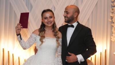 Hatayspor kulübünün basından sorumlu yetkilisi Koray Yıldız ve Merve Dilan