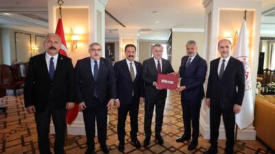 Hatay’a kazandırılan bu yeni spor yatırımları, şehri hem spor hem