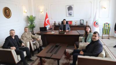   Altınözü Kaymakamı Mehmet Sert’in başkanlığında düzenlenen Kadına Yönelik Şiddetle