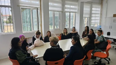 İskenderun Belediye Başkanı Mehmet Dönmez’in eşi Neslihan Dönmez, Barbaros Kız