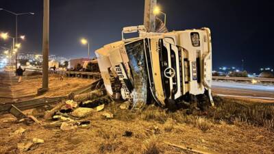 Hatay-Adana otoyolu İskenderun otoban girişi mevkiinde meydana gelen trafik kazasında,