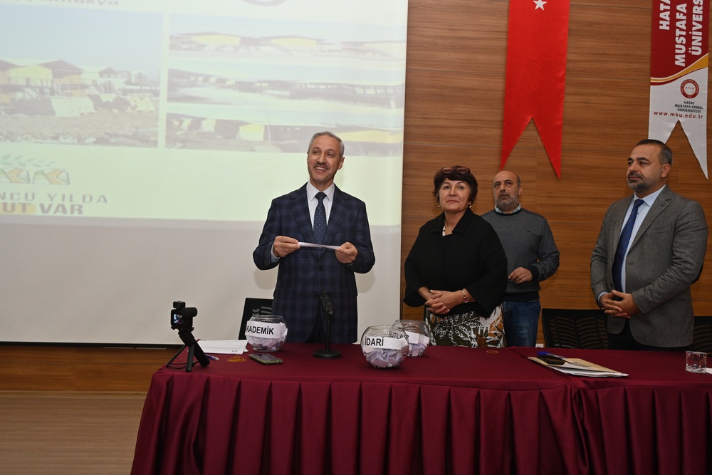 Hatay Mustafa Kemal Üniversitesi, 100. Yıl Köyü projesi kapsamında inşa