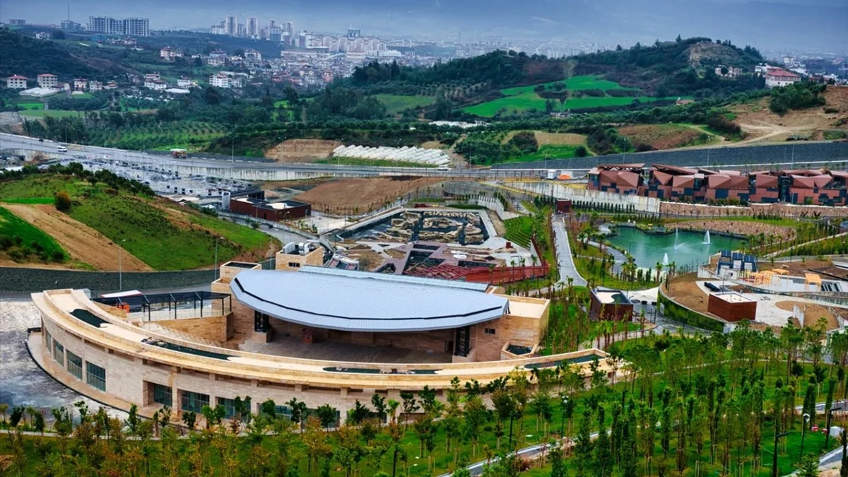 Hatay Büyükşehir Belediyesi, EXPO alanındaki Bitki Müzesi projesini iptal ederek,