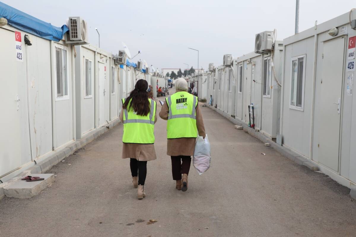 Hatay Büyükşehir Belediyesi (HBB), sosyal belediyecilik anlayışıyla il genelindeki ihtiyaç